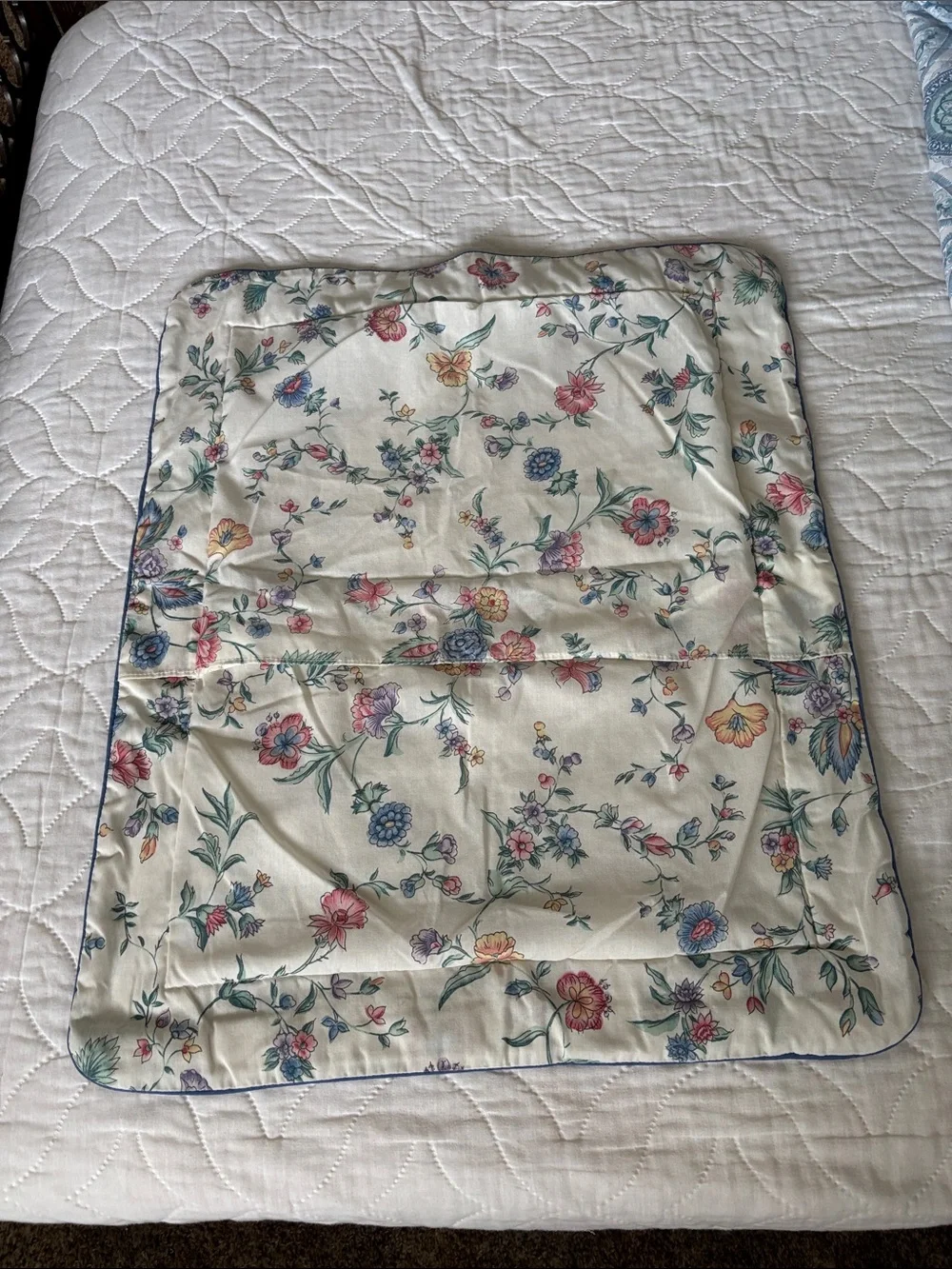 Laura Ashley vintage laura